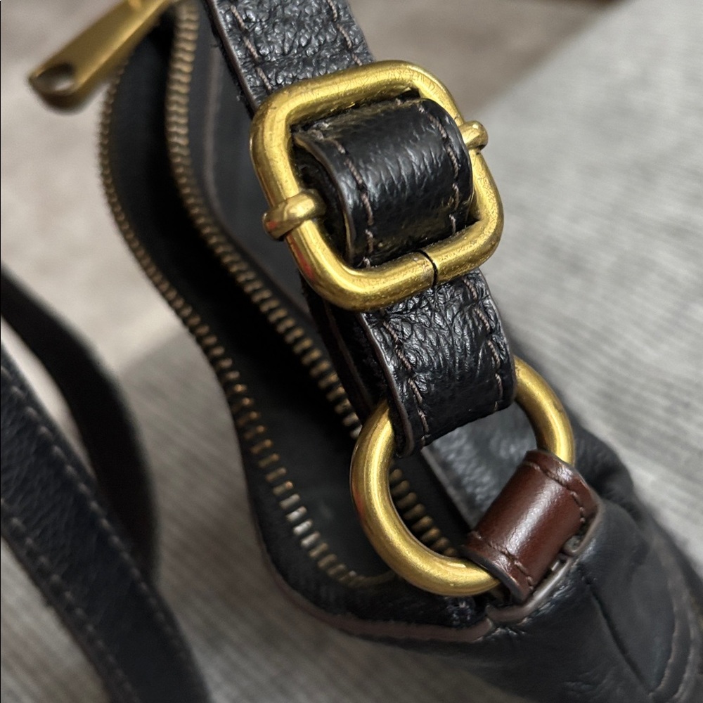 Fossil leather black cross body - Picture 16 of 16